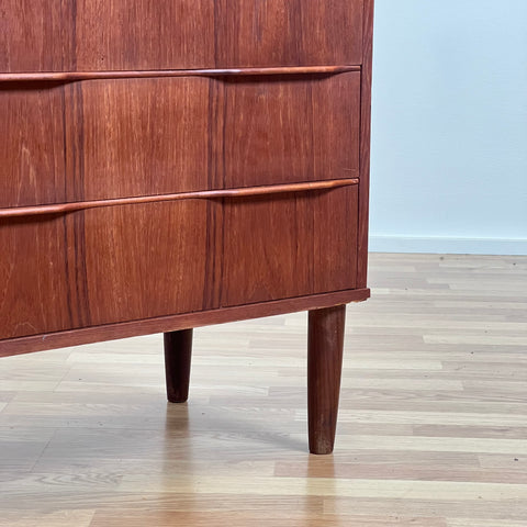 Si Bomi Møbler, Danish mid-century chest of drawers with 6 drawers in teak, 1960s - Beyo Vintage