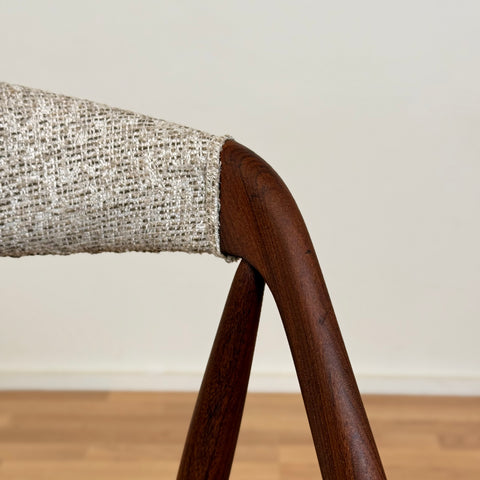 Set of 8 dining chairs in walnut by Kai Kristiansen, 1950s-60s, Denmark - Beyo Vintage