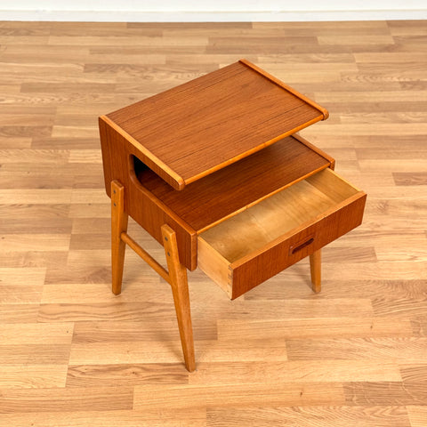 Side table / Nightstand in teak, 1950s-60s, Sweden - Beyo Vintage