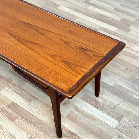 Coffee table with 4 drawers in teak, 1950s-60s, Denmark - Beyo Vintage