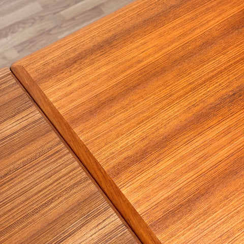Dining table in teak, 1950s-60s, Denmark - Beyo Vintage