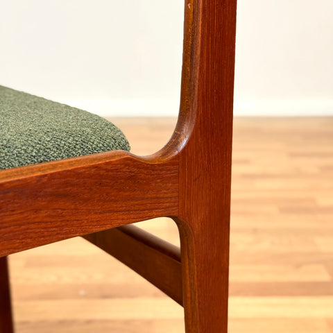 Set of 4 dining chairs in teak, by Erik Buch for Nova Stolefabrik, 1950s-60s, Denmark