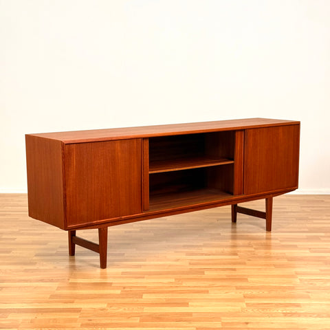 Sideboard in teak by E.W Bach