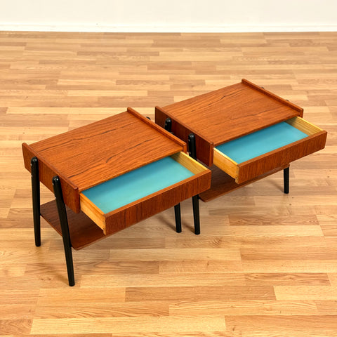 Set of 2 bedside table in teak by AB Carlström & co. möbelfabrik, 1950s-60s, Sweden