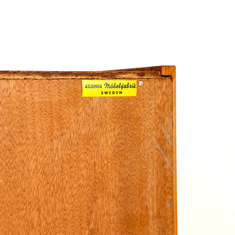 Teak bookcase, Ålsjunga Möbelfabrik, Sweden - Beyo Vintage
