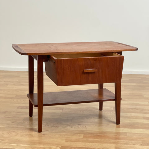 Side table, teak, 1950s. - Beyo Vintage