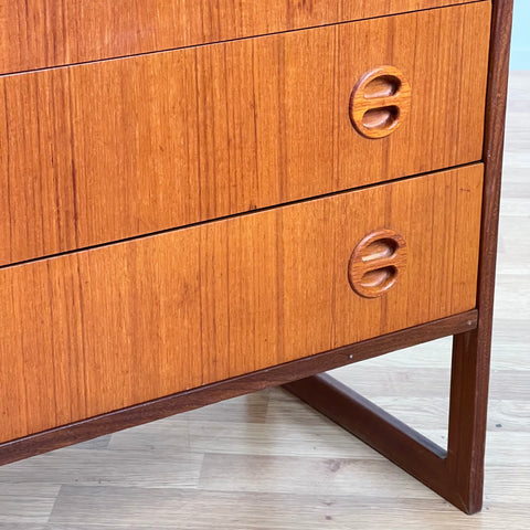 Chest of drawers, in teak by Arne Wahl Iversen, Ikea - Beyo Vintage