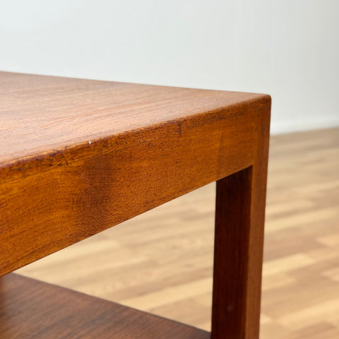 Side table in teak, 1950s-60s, Denmark - Beyo Vintage