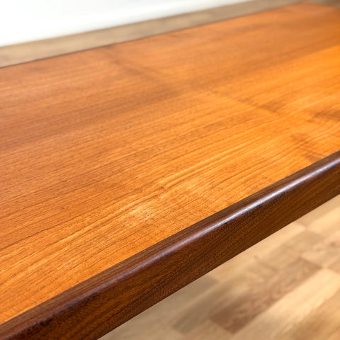 Coffee table in teak, 1950s-60s, Denmark - Beyo Vintage