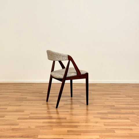 Set of 8 dining chairs in walnut by Kai Kristiansen, 1950s-60s, Denmark - Beyo Vintage