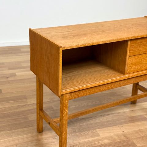 Side table in oak, 1950s-60s, Denmark - Beyo Vintage