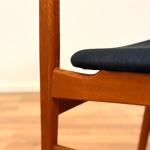 Set om 6 matstolar i teak och bok av Thomas Harlev för Farstrup, modell 206, 1950-60-tal, Danmark
