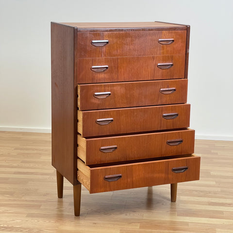 P. Westergaard Møbelfabrik, chest of drawers, Silkeborg, Denmark - Beyo Vintage