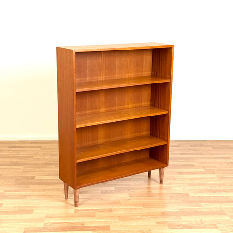 Small bookshelf in teak, Sweden, 1960s - Beyo Vintage