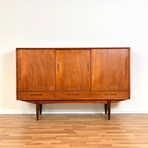 Highboard in teak, 1950s-60s, Denmark - Beyo Vintage