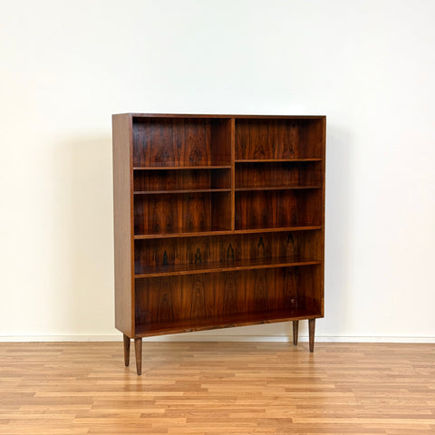 Bookshelf in Santos rosewood by Omann Jun, 1950s-60s, Denmark - Beyo Vintage