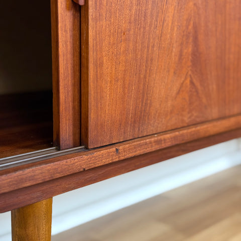 Sideboard in teak, 1950s-60s, Denmark - Beyo Vintage