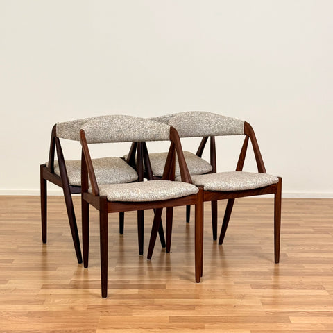 Set of 8 dining chairs in walnut by Kai Kristiansen, 1950s-60s, Denmark - Beyo Vintage