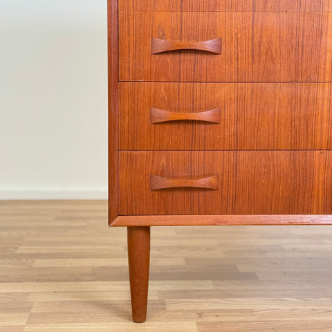 Chest of 6 drawers in teak, 1950s-60s, Denmark - Beyo Vintage