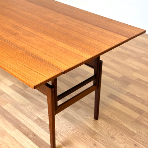 Coffee/Dining table in teak, 1950s-60s, Denmark - Beyo Vintage