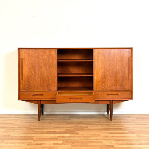 Highboard in teak, 1950s-60s, Denmark - Beyo Vintage
