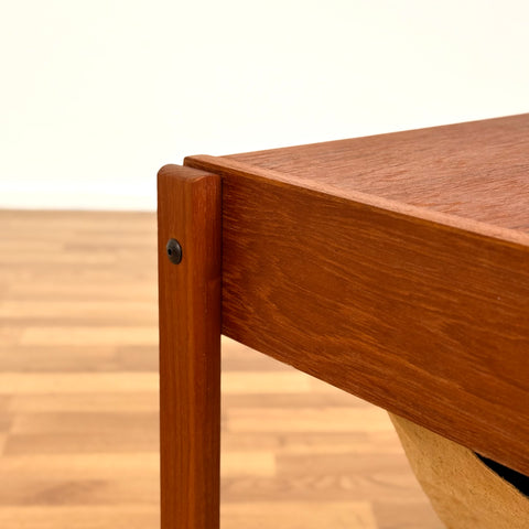 Side table in teak, 1950s-60s, Denmark - Beyo Vintage