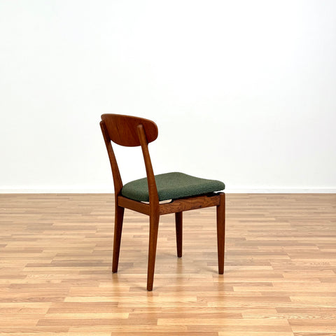 Set of 4 dining chairs in teak by Skive Møbelfabrik, 1950s-60s, Denmark - Beyo Vintage