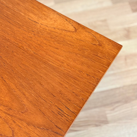 Litet soffbord i teak, 1950-60-tal, Sverige
