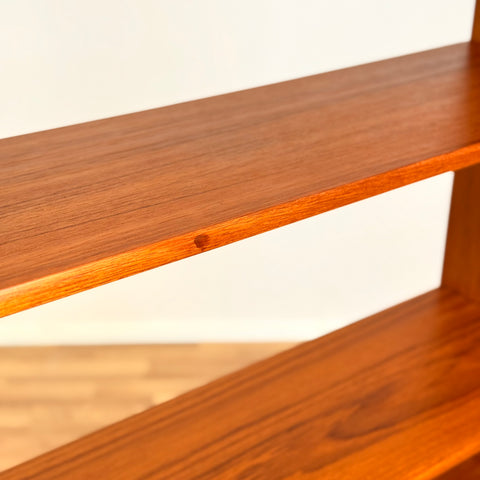 Bookshelf in teak by B. Fridhagen for Bodafors