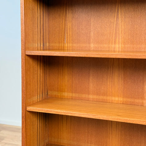 Small bookshelf in teak, Sweden, 1960s - Beyo Vintage
