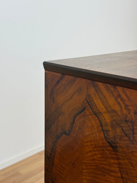Chest of 6 drawers in walnut, 1950-60s, Denmark - Beyo Vintage