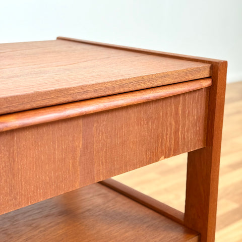 Side table in teak, 1950s-60s, Denmark - Beyo Vintage