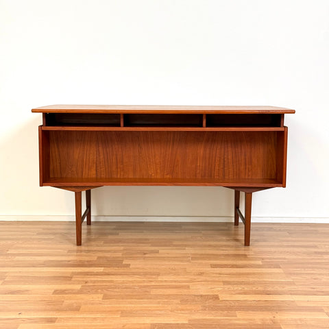 Writing desk in teak, 1950s-60s, Denmark - Beyo Vintage