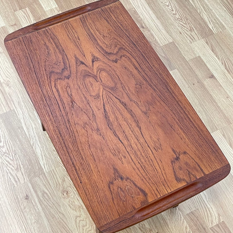Side table, teak, 1950s. - Beyo Vintage