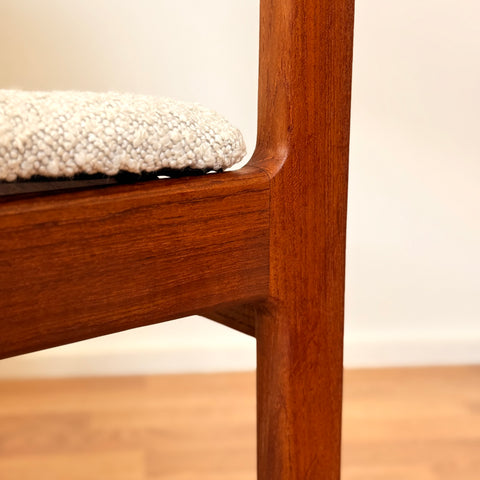Set of 8 dining chairs in teak by Sorø Stolefabrik, 1950s-60s, Denmark