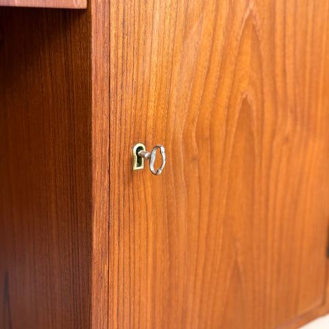 PRICE Writing desk in teak, 1950s-60s, Denmark - Beyo Vintage