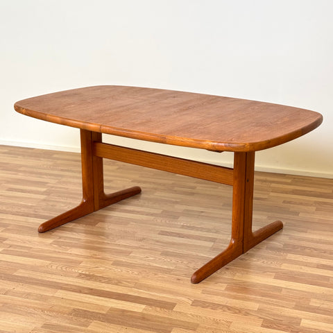Dining table in teak by Skovby Møbelfabrik, Model 74, 1950s-60s, Denmark - Beyo Vintage
