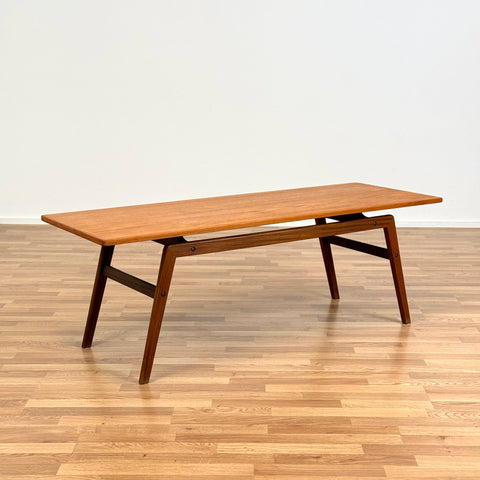 PRICE Coffee table in teak, 1950s-60s, Denmark - Beyo Vintage
