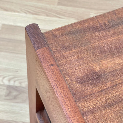 Side table in teak, Denmark, 1950s-60s. - Beyo Vintage