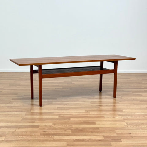 Coffee table in teak, 1950s-60s - Beyo Vintage