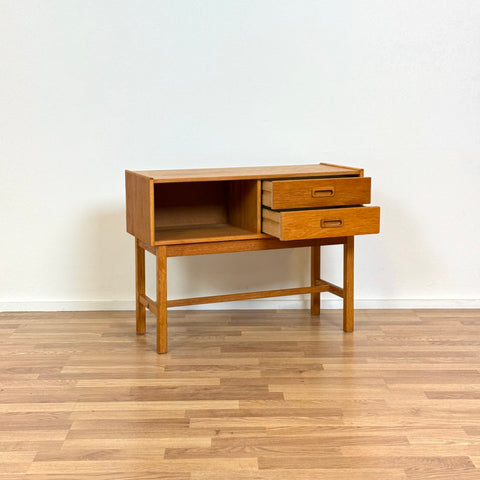 Side table in oak, 1950s-60s, Denmark - Beyo Vintage