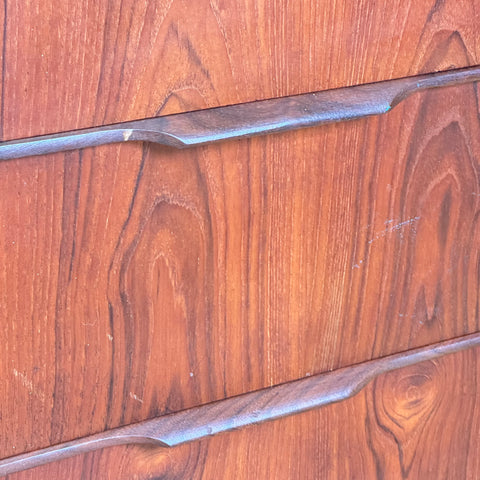 Chest of drawers in teak, Denmark, Ejsing Møbelfabrik, 1950-60s. - Beyo Vintage