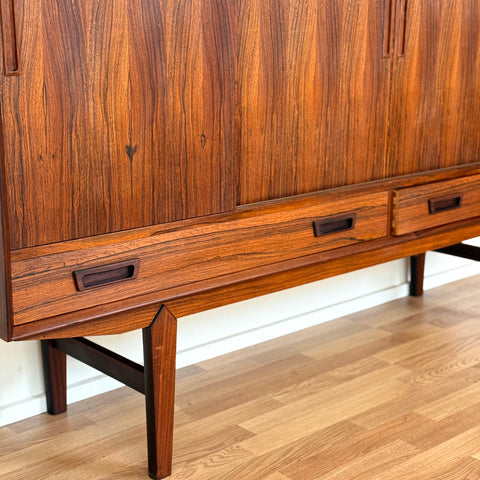 Highboard in Santos rosewood by Vemb møbelfabrik, 1950s-60s, Denmark - Beyo Vintage