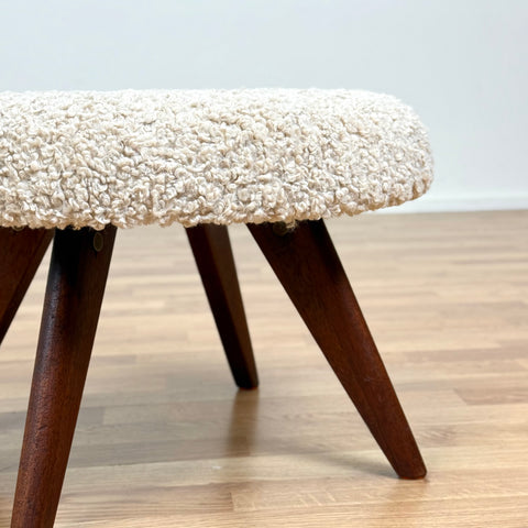 Round stool in teak, 1950s-60s - Beyo Vintage