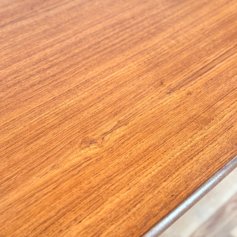 Coffee table in teak, 1950s-60s - Beyo Vintage