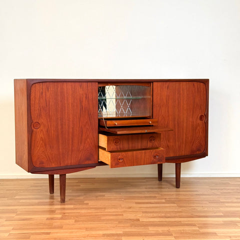 Highboard in teak, 1960s-70s, Denmark - Beyo Vintage