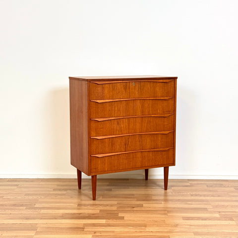 Chest of 5 drawers in teak, 1950s-60s, Denmark - Beyo Vintage