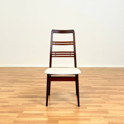 Set of 4 dining chairs in walnut by Svante Skogh from the Rosetto-series for Abrahamssons Möbelfabrik AB, 1950s-60s, Smålands Taberg in Sweden
