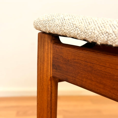 Set of 8 dining chairs in teak by Sorø Stolefabrik, 1950s-60s, Denmark
