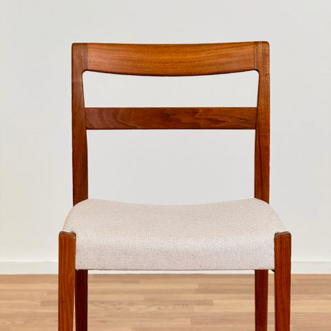 Single dining chair by Troeds - Beyo Vintage